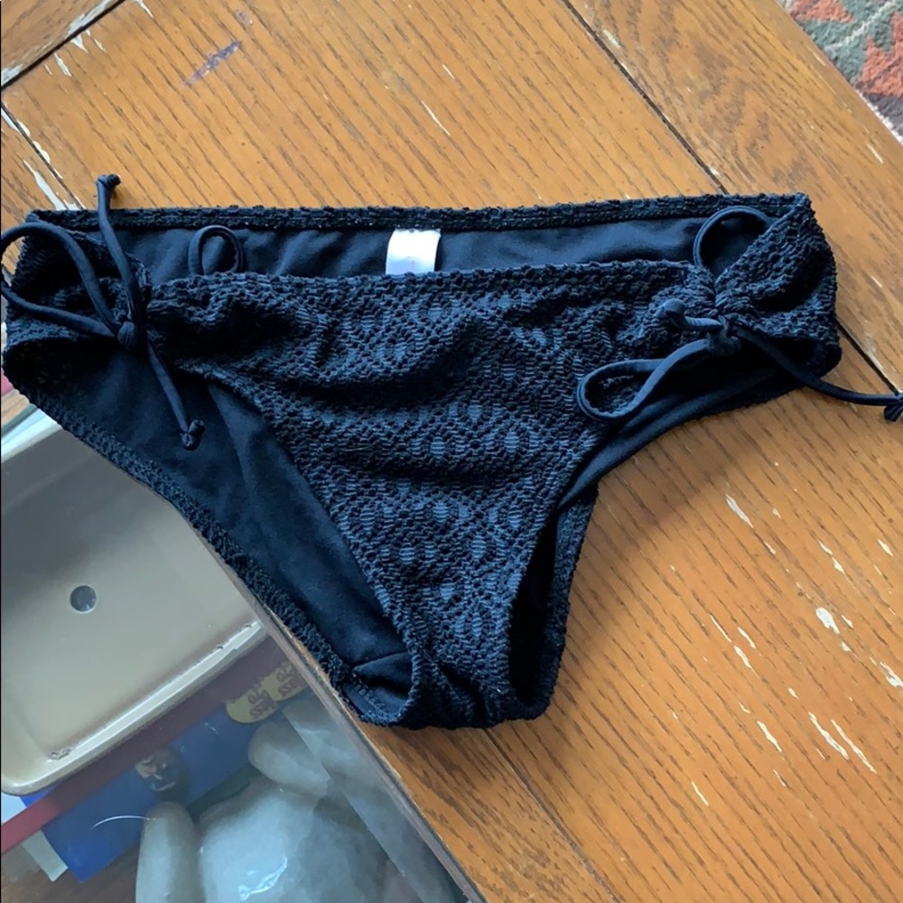 Bikini bottom